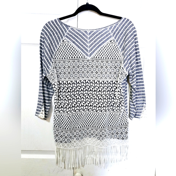 NEW! ERIN LONDON Women's Size Medium Blue & Cream Striped Lined Fringe Tunic - Picture 3 of 3